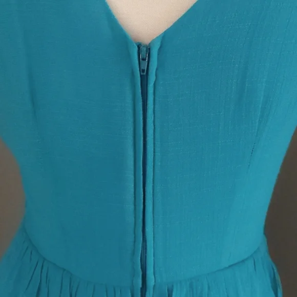 Turquoise Blue Fully Lined Dress with Layered Skirt Sz 9 - Picture 6 of 9
